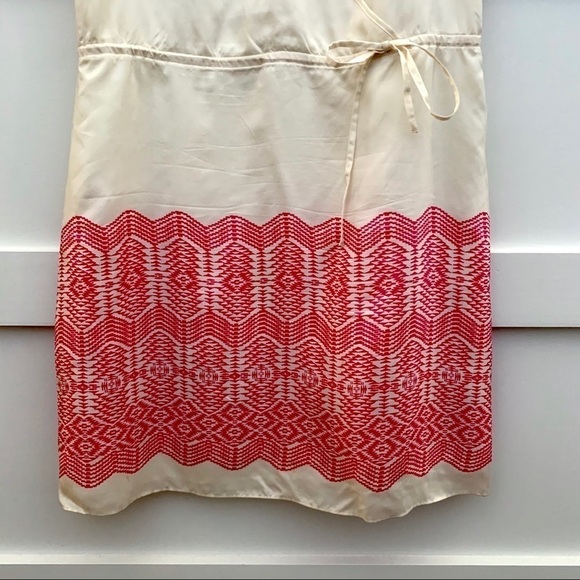 100% Silk Banana Republic Relaxed V-Neck Oversized Dress - Picture 2 of 6